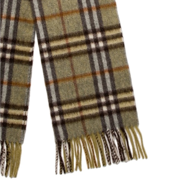 Burberry Plaid Check Cashmere Scarf - Picture 5 of 6